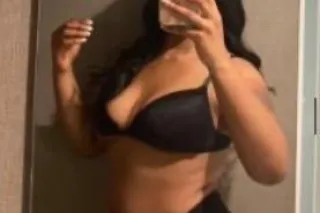 😍Juice box 💦 can come 2 you 🍓C A R M E N 💦💦 let me curl your toes 😚😚😍😍 - Image 7